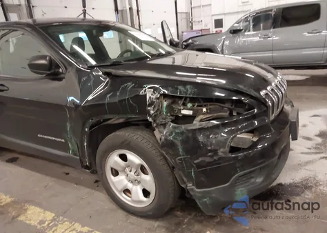 2015 Jeep Cherokee Sport z USA, uszkodzony, nr VIN 1C4PJMAB8FW713849